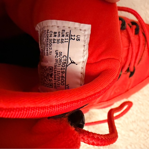 Nike Men’s Air Jordan. Size 12. Like new. - Picture 5 of 5